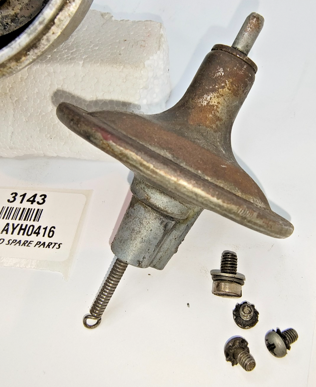 Lucas USED 29D DISTRIBUTOR 62941070A type AYH0416 POINTS IGNITION 4 cylinder17