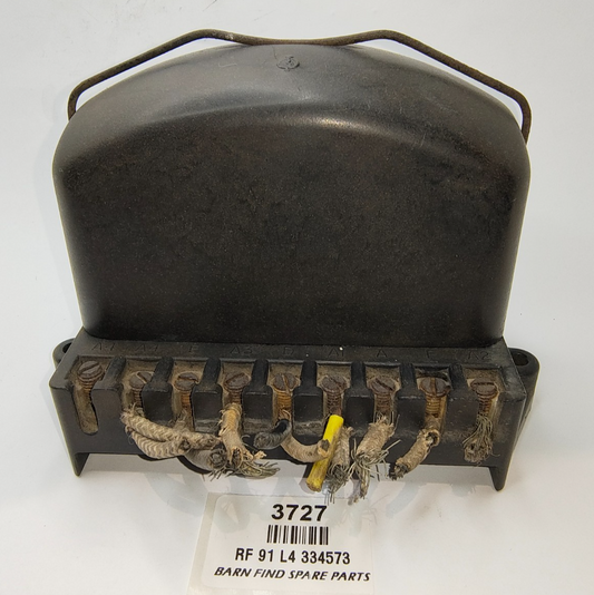 Lucas Original USED 12 Volt RF91 L4 334573 Regulator/Control Box, Bakelite Lid0