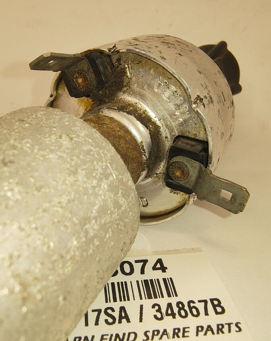 Lucas Used Windscreen Washer Switch 2 position Inc Tudor Push Pump 117SA  34867B3