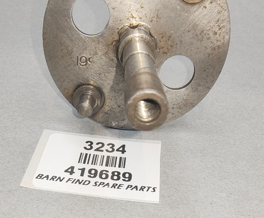 Lucas Original Distributor 19 degree advance Shaft & Action Plate used 419683