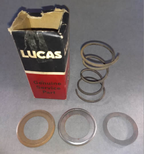 Lucas Pinion Return Spring & Retainer 542529461
