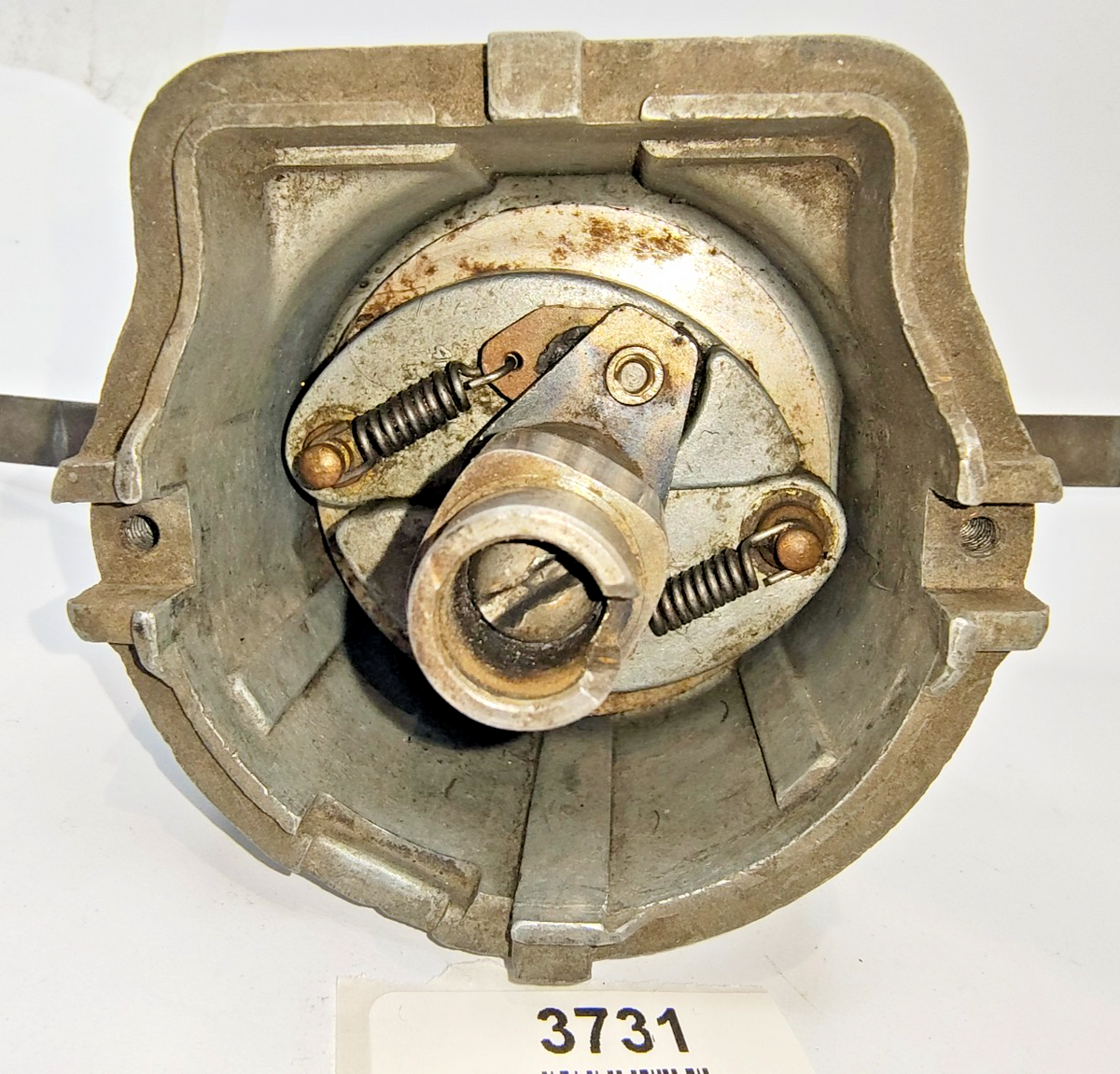 Original Lucas D2A 40402 CW67  Used Distributor Date stamped 9 558