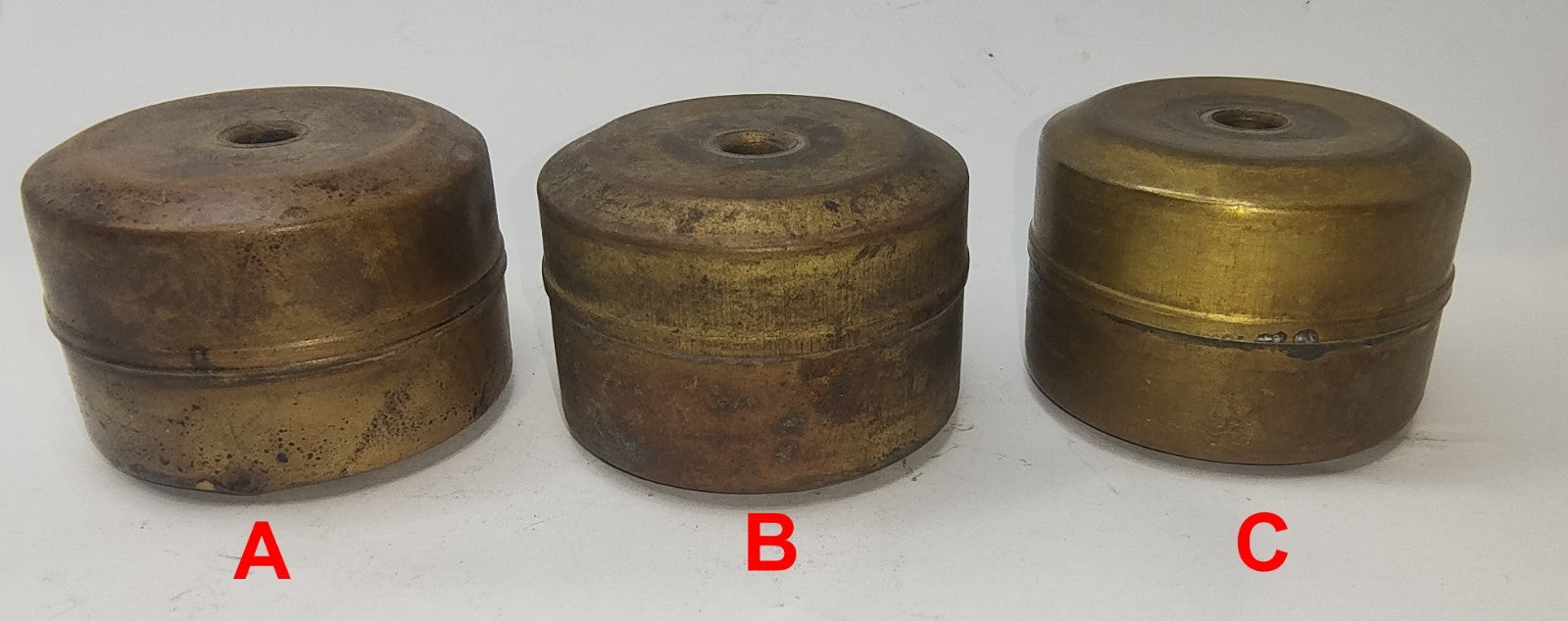 Original used SU T2 Brass Float WZX1303 with rib sold individually5