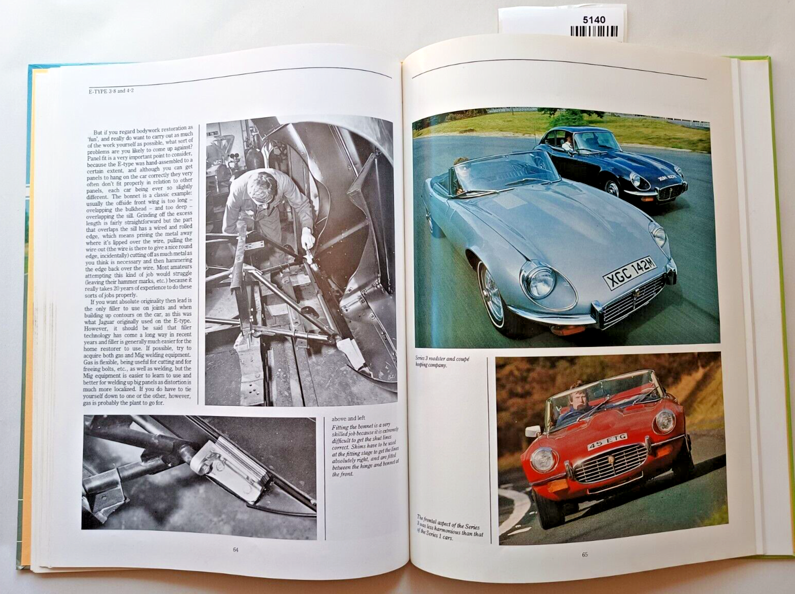 Classic and Sportscar JAGUAR E-TYPE FILE 1.8.4.2.V12 by Martin Buckley hardcover7