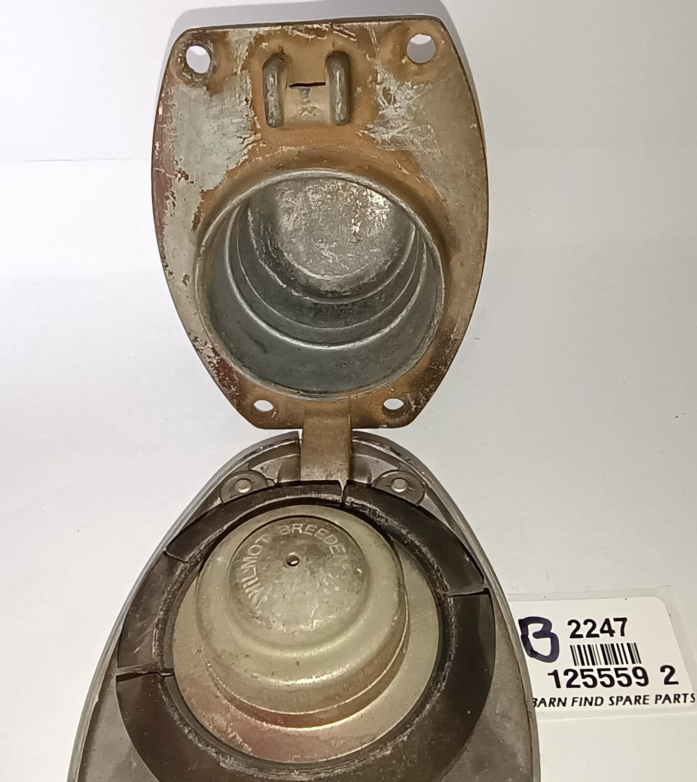 Jaguar Chrome Thin Fuel Filler Cap, 125559 2. Used Condition6