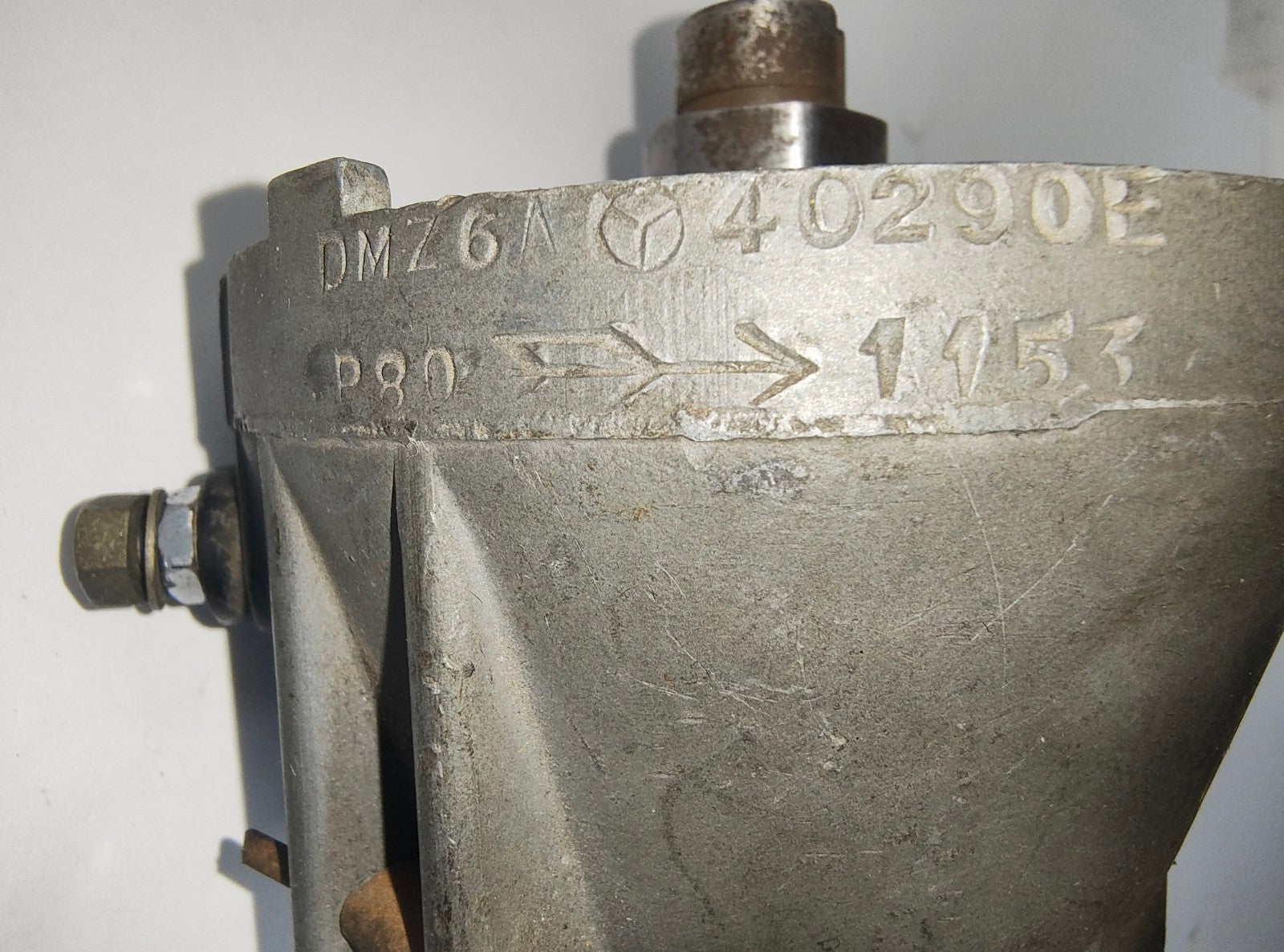 Lucas Original Used Distributor DMZ6A 40290 E, Type P80 Date Stamped 11 532