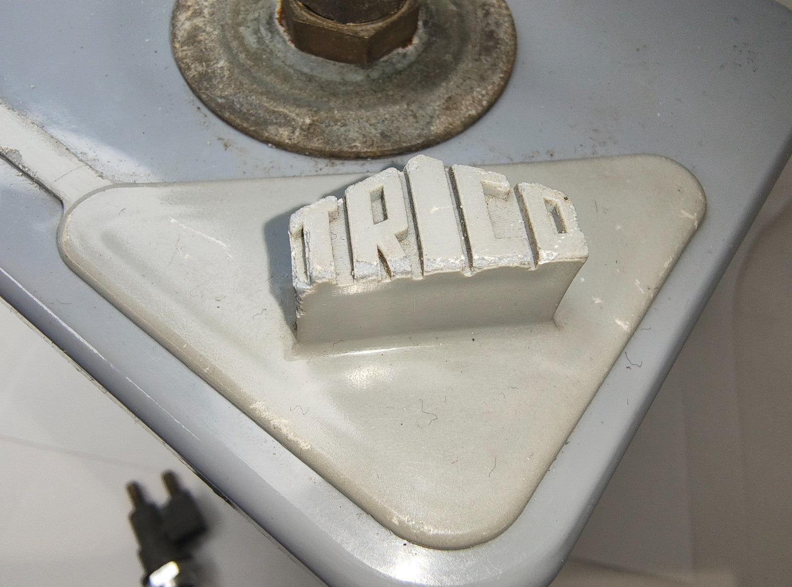 Trico original used Vaco-Matic Screen Washer XAW18-2 tank, pump, bracket, switch9