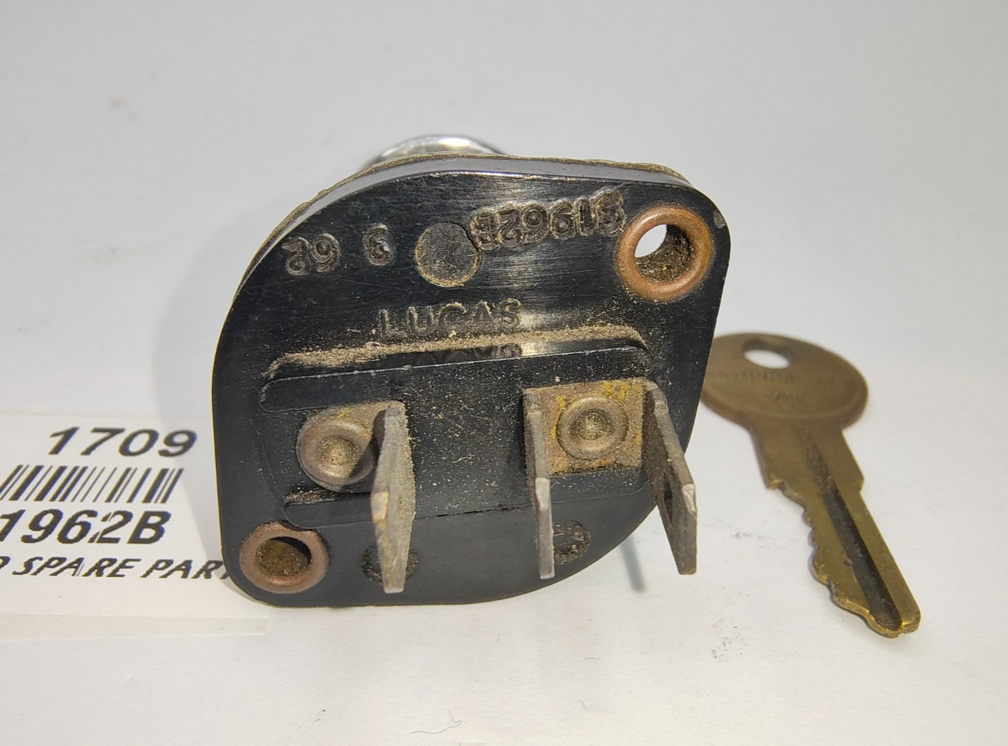 Lucas used Jaguar Ignition switch barrel assembly inc key 31962B XKE S type Mk103