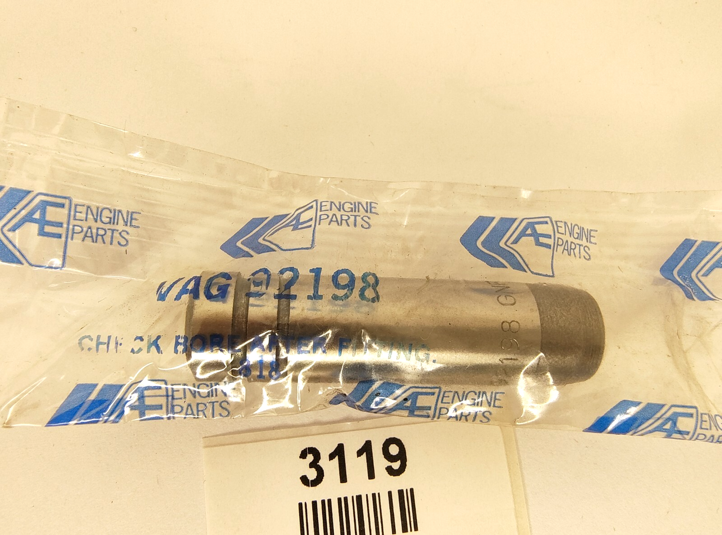 Jaguar Exhaust guide - new old stock Pns: VAG 92198 JC26194 0130601