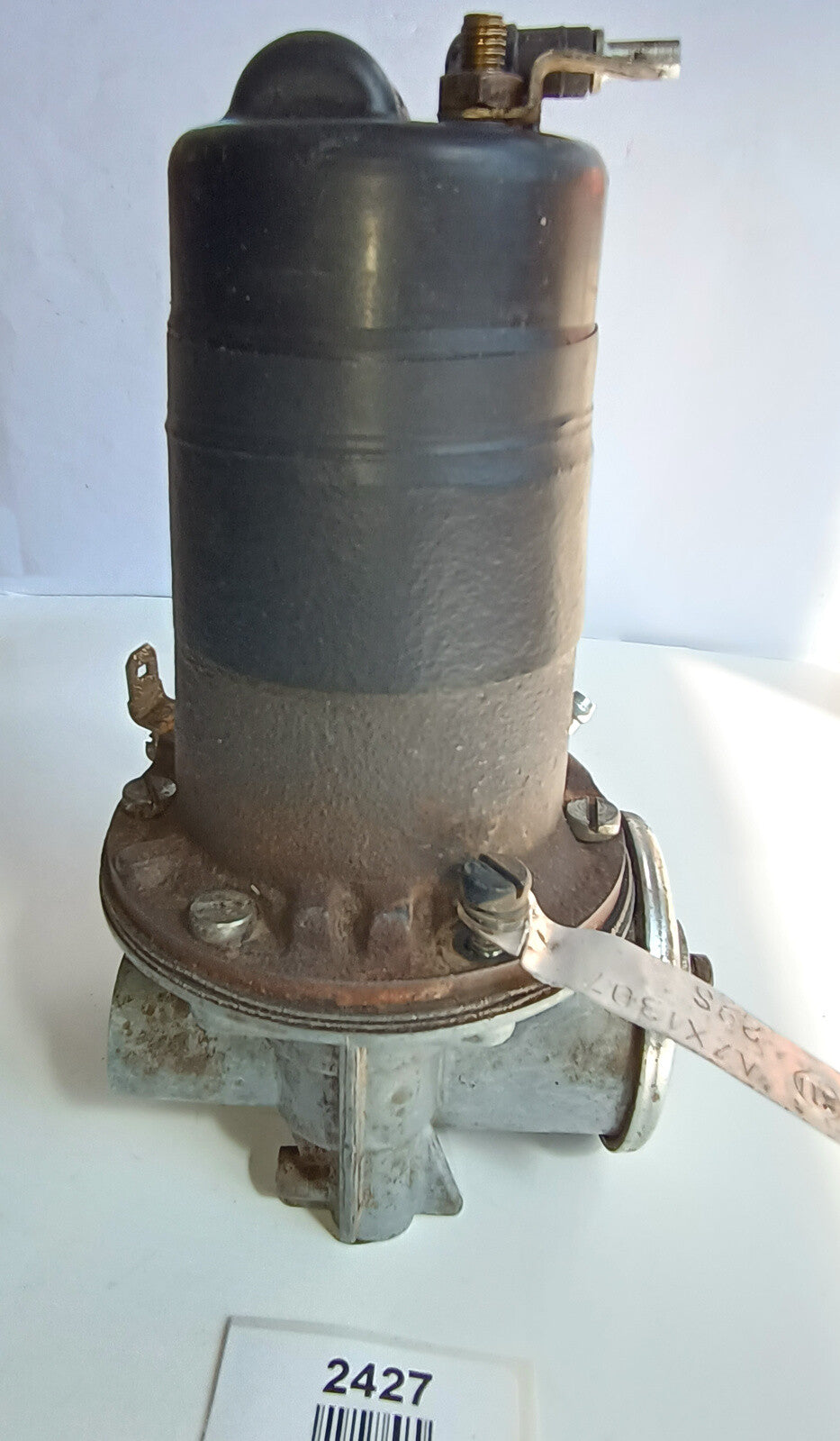 SU Original 12 Volt Fuel Pump, Su Part Number AZX1307 RB1, Used Condition2