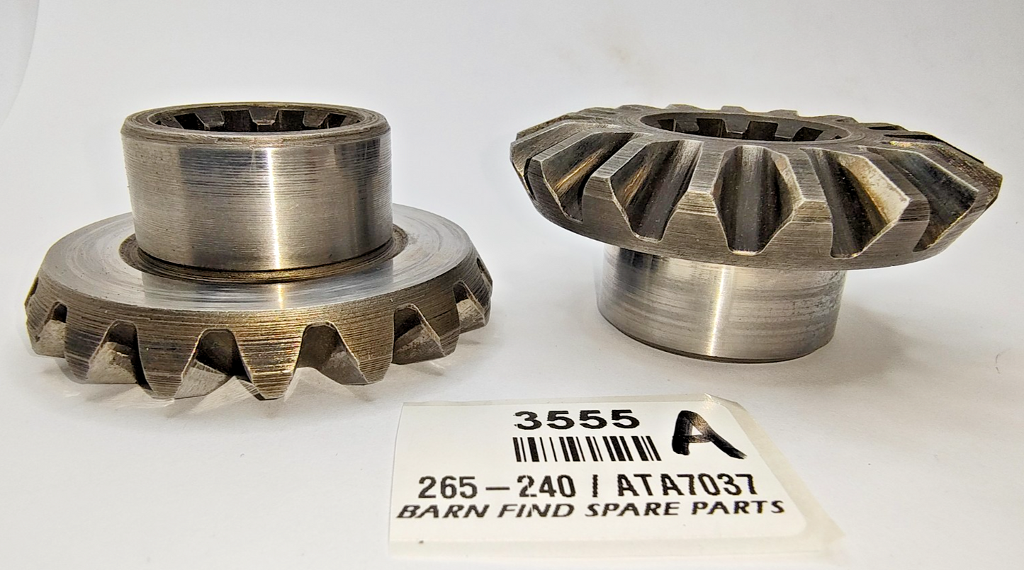 Pair of Original differential Spider Gears 265240 ATA7037 Some MG Austin Morris1