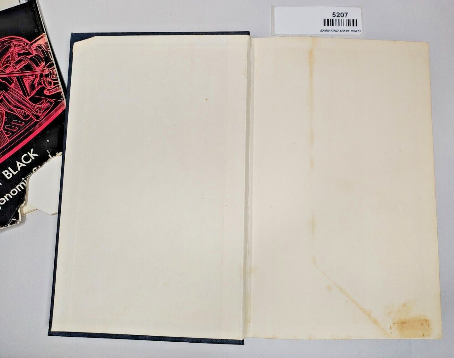 Man and Motor Cars book by Stephen Black hardcover 1966 first edition4