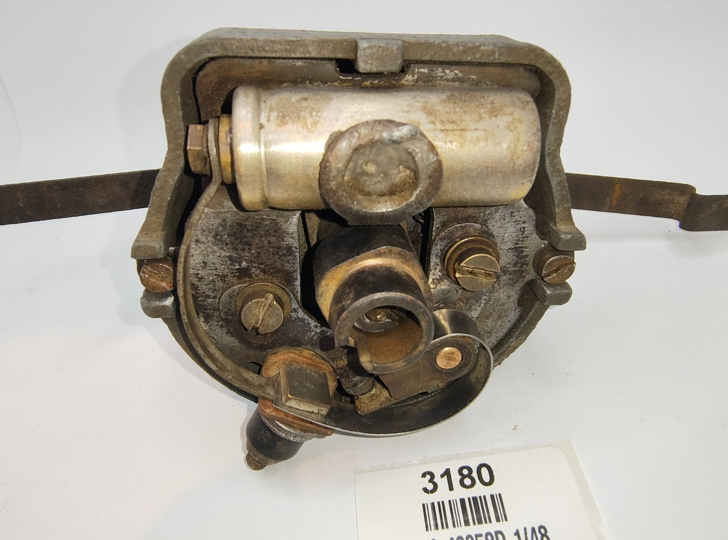 LUCAS USED DISTRIBUTOR DKY4A 40058D,  A131 Date stamped 1 48 (January 1948)14