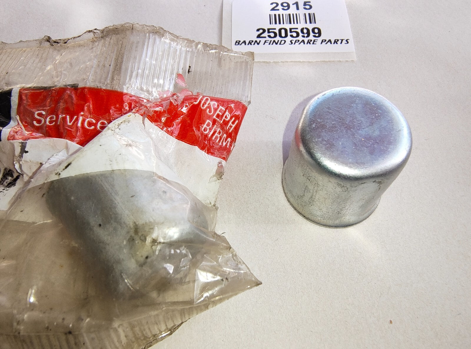 Lucas Original Armature Shaft Cap 250599 / 54251835 New Old Stock2