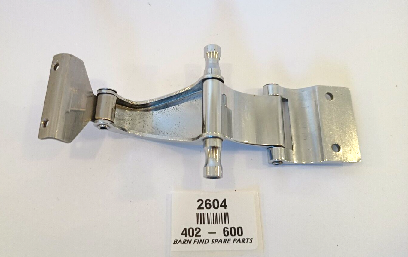 MGB GT Toggle catch right rear side 1/4 Window  MGBGT 402-6003