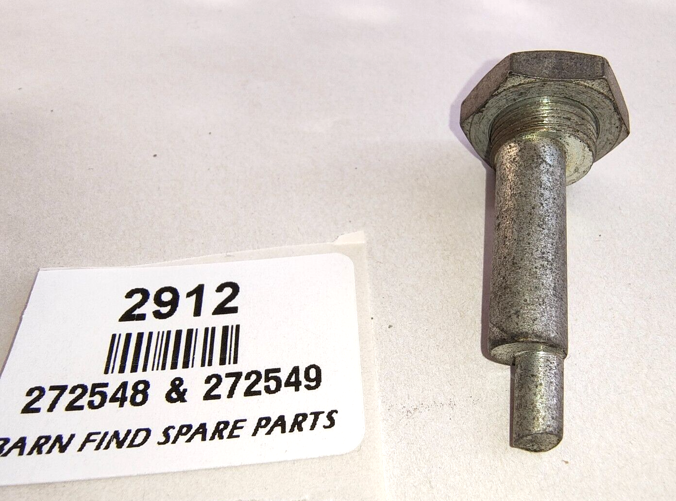 Lucas M45G Starter motor Pivot Pin 272548 and nut 272549 NOS2