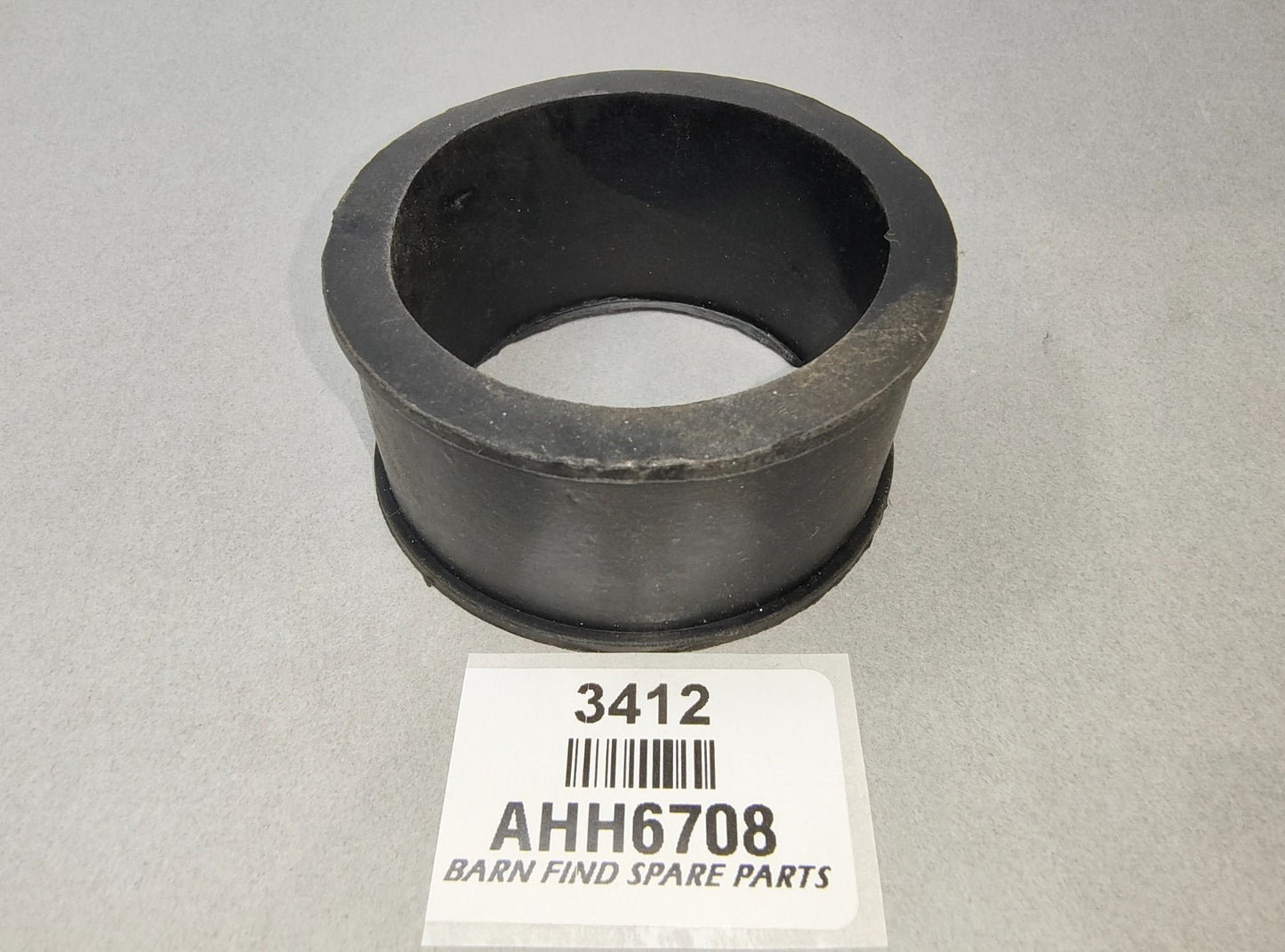 Rubber GROMMET FUEL PUMP Bracket  New Old Stock AHH6708 To Suit MG B0