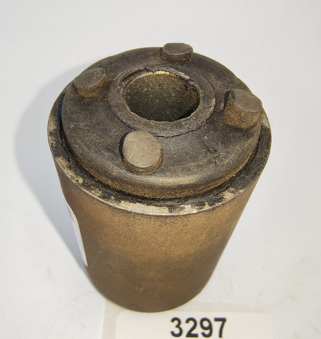 MGB Rear Spring Bush 267 515 267-515 New Old Stock4