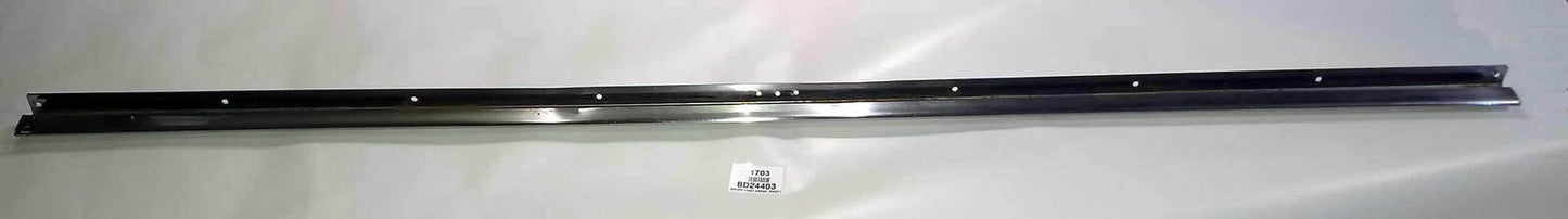 Jaguar E-Type Luggage panel chrome strip BD244031