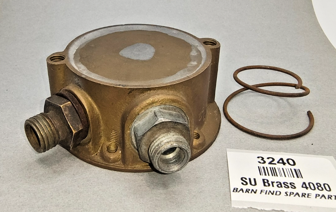 SU Type L  Brass Body Fuel Pump AUA 4080  style stamped B 2 -1946 February & 7680