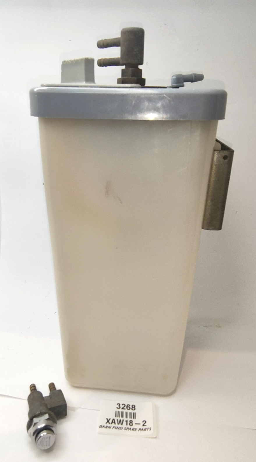 Trico original used Vaco-Matic Screen Washer XAW18-2 tank, pump, bracket, switch3