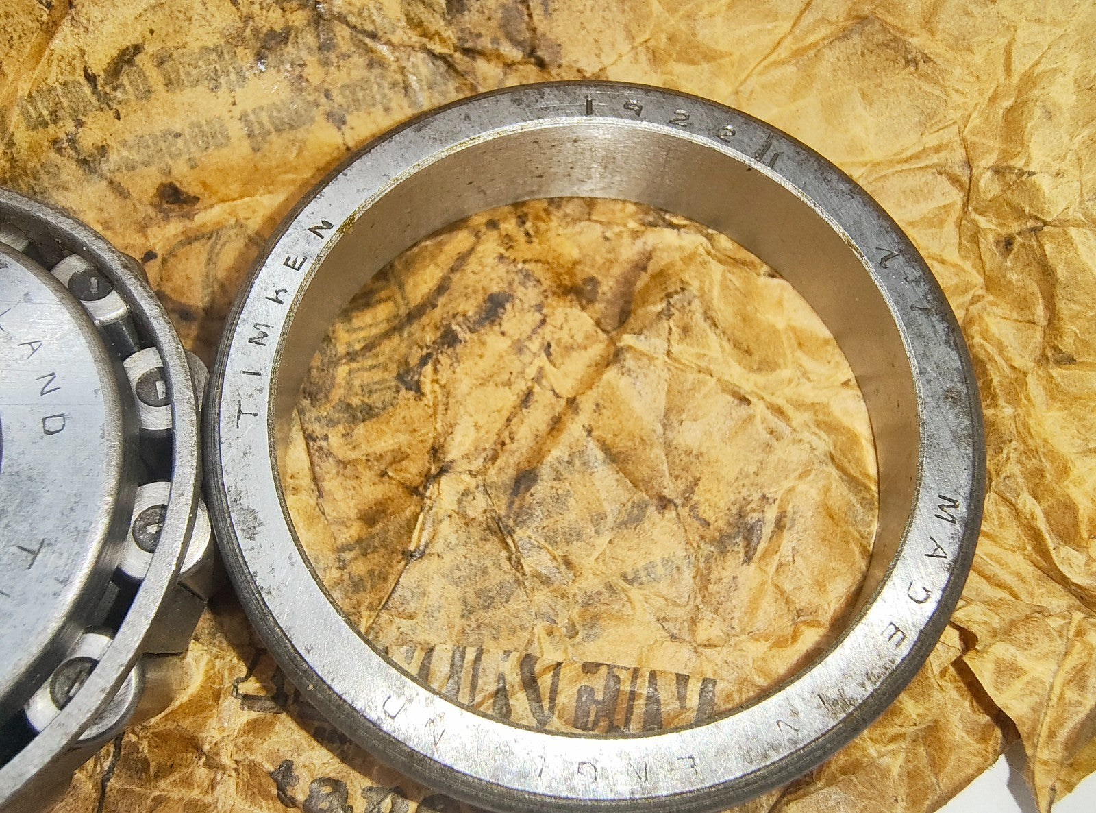 Timken Single Row Tapered Roller Bearing Cone 18690 1986 19220 New Old Stock4