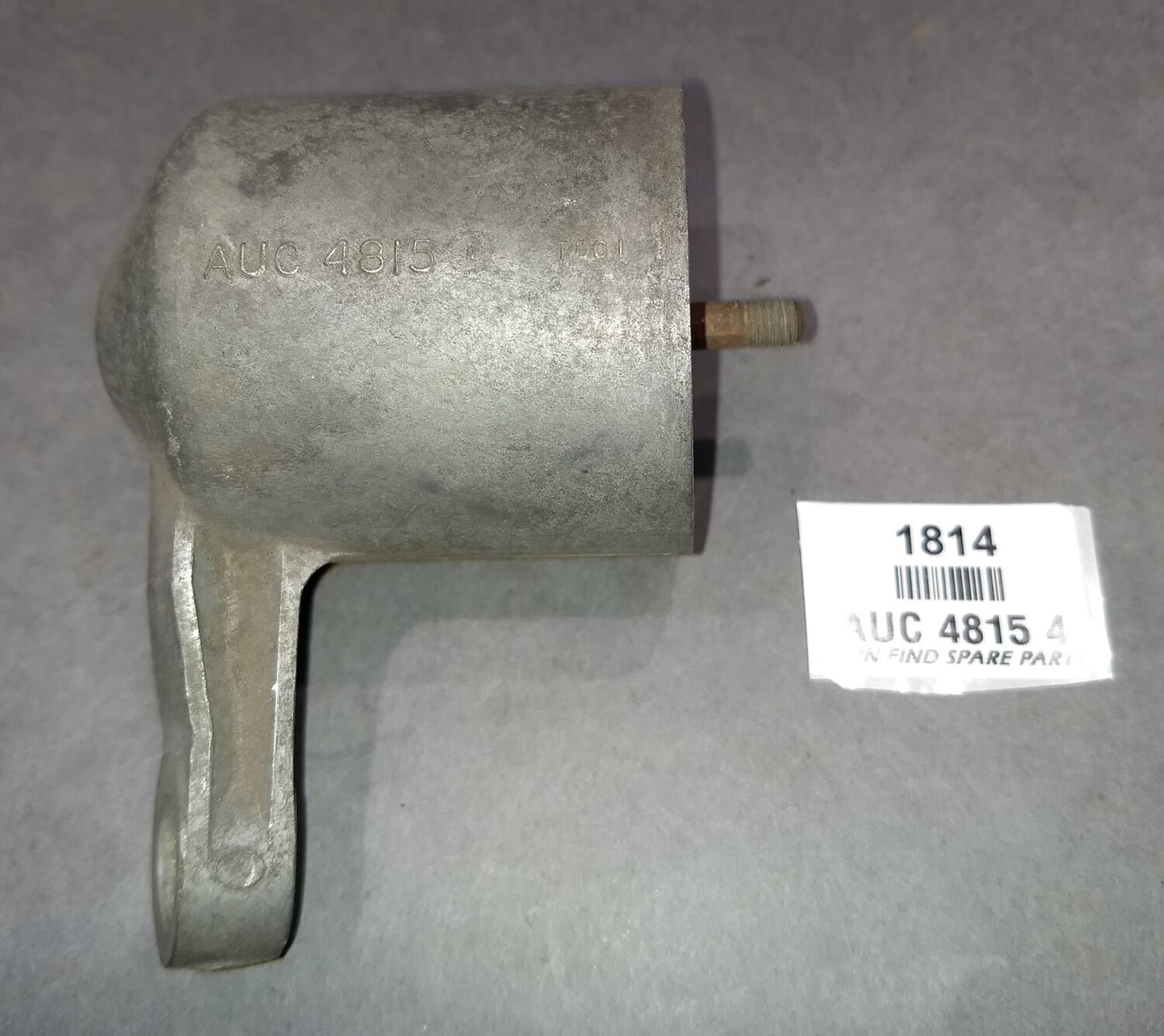 SU Carburettor H Type T2  Float Bowl (30ø Left Hand), 2. 5/16" Diameter AUC48150