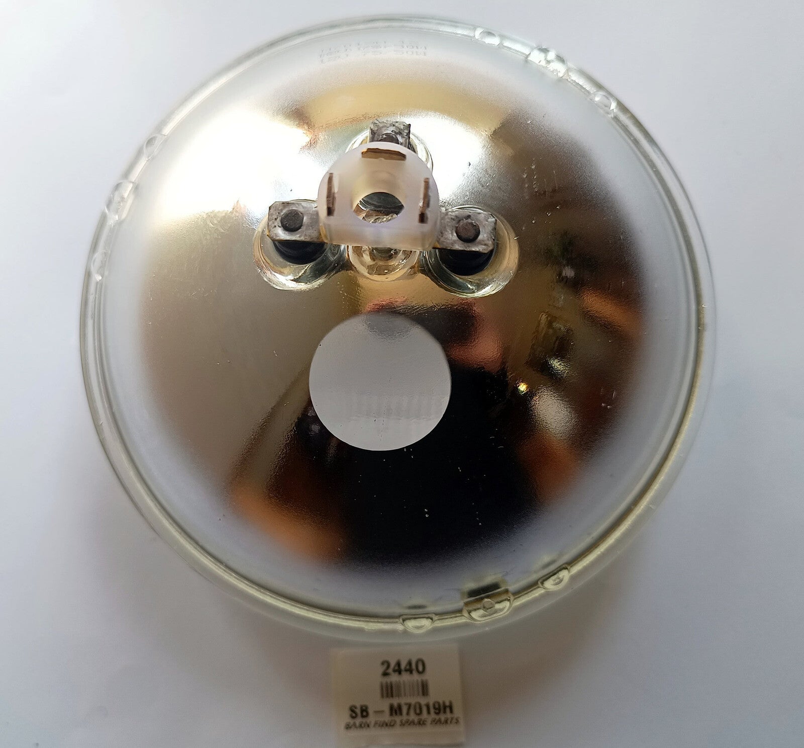 Headlamp 7 inch Sealed Beam, SB-M7019H New Old Stock. 1