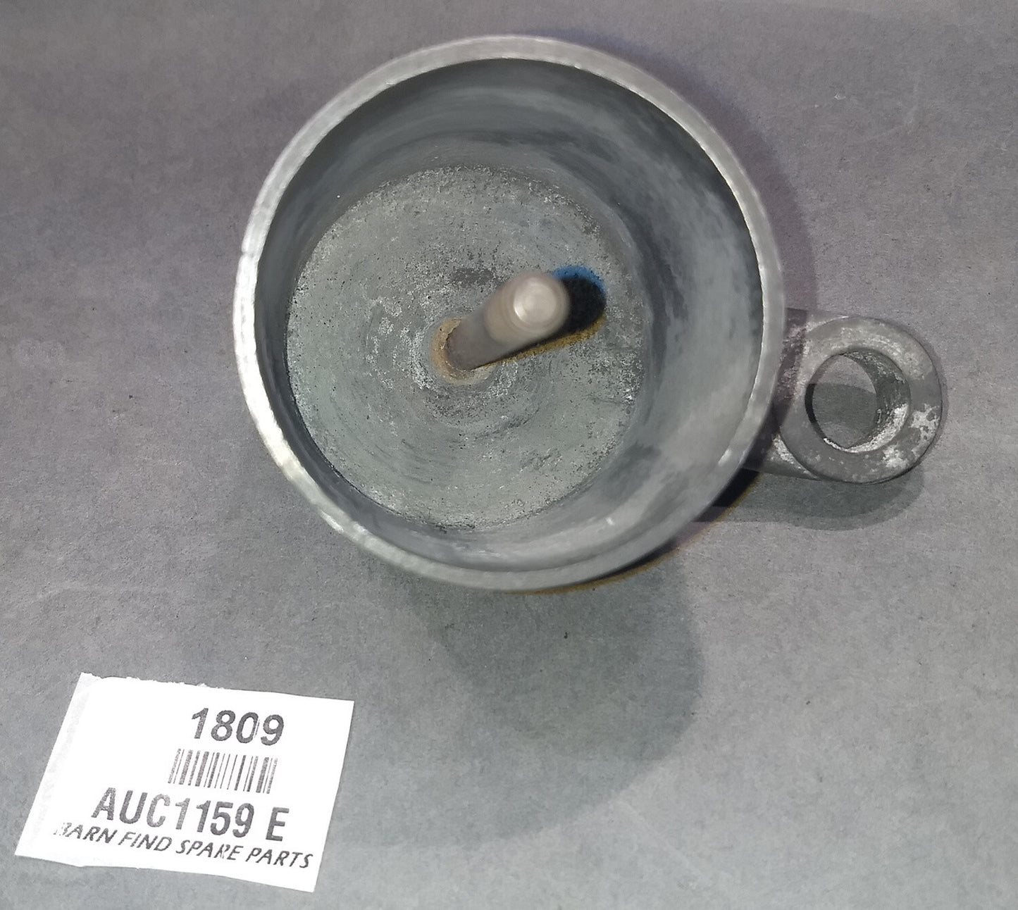SU Carburettor Float Bowl - (Left Hand Short), 2. 5/16" Diameter AUC1159 E2