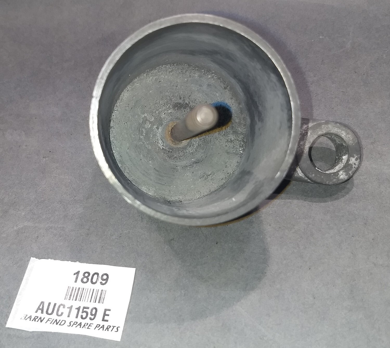 SU Carburettor Float Bowl - (Left Hand Short), 2. 5/16" Diameter AUC1159 E2