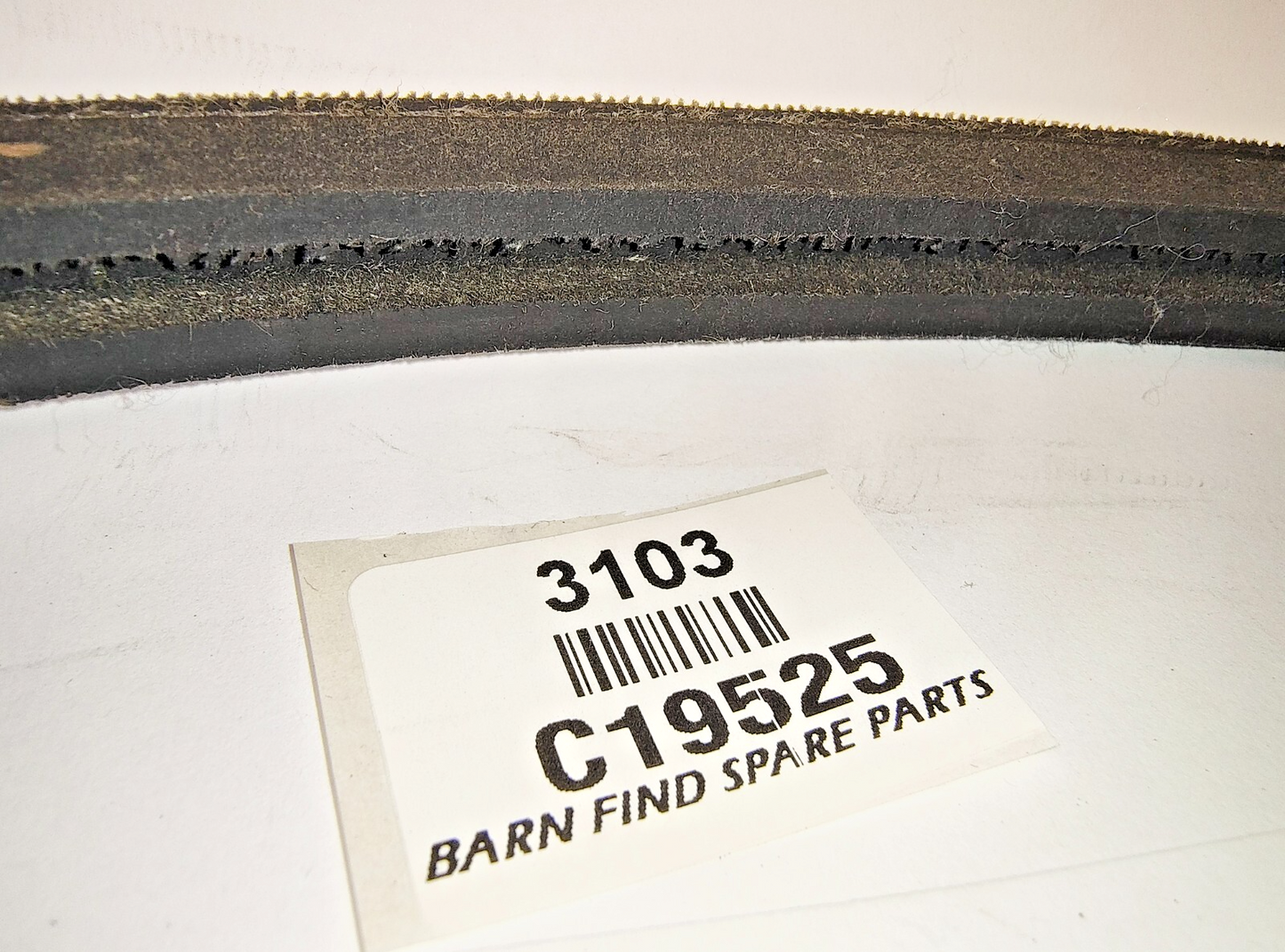 Jaguar - Fan Belt Double V 3.4/3.8 MKll C19525 New Old Stock2