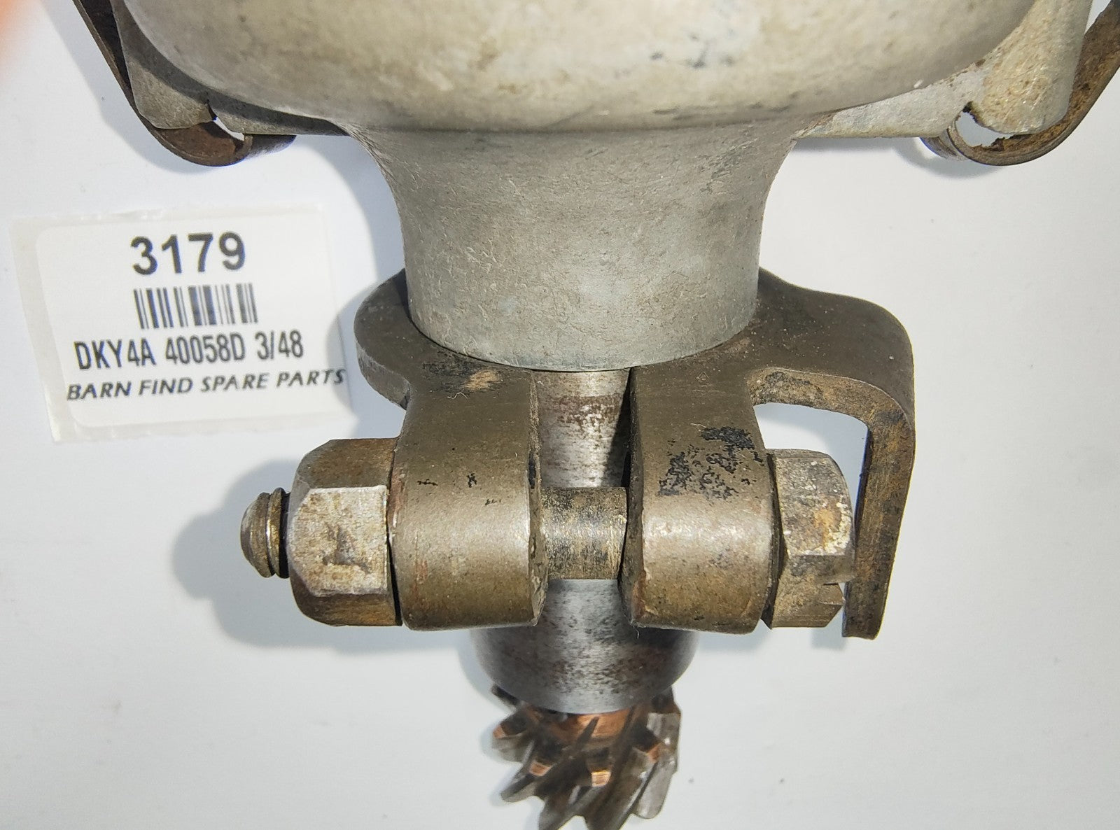 LUCAS USED DISTRIBUTOR DKY4A 40058D,  A131  Date stamped 3 48 (March 1948) MG TD3