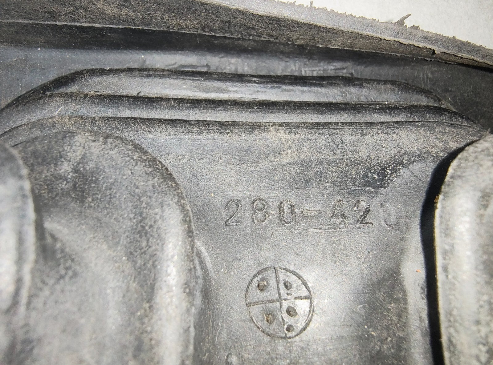 BRAKE & CLUTCH Pedal Rubber Fume Excluder NOS 280-420 Suits MG TA TB TC TD TF4