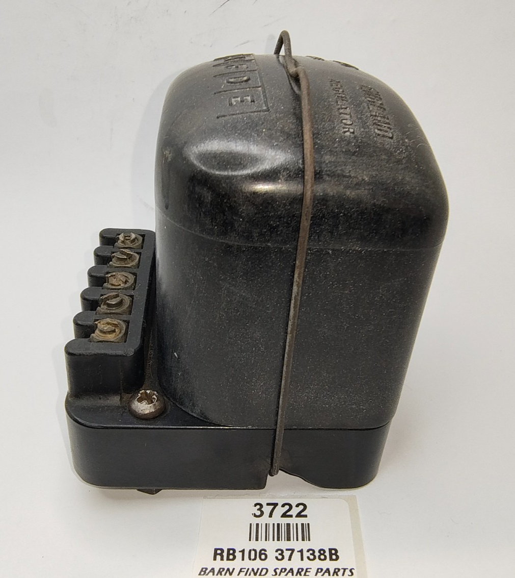 LUCAS Original vintage used RB106-1 37138B 12 Volt Regulator/Control Box3