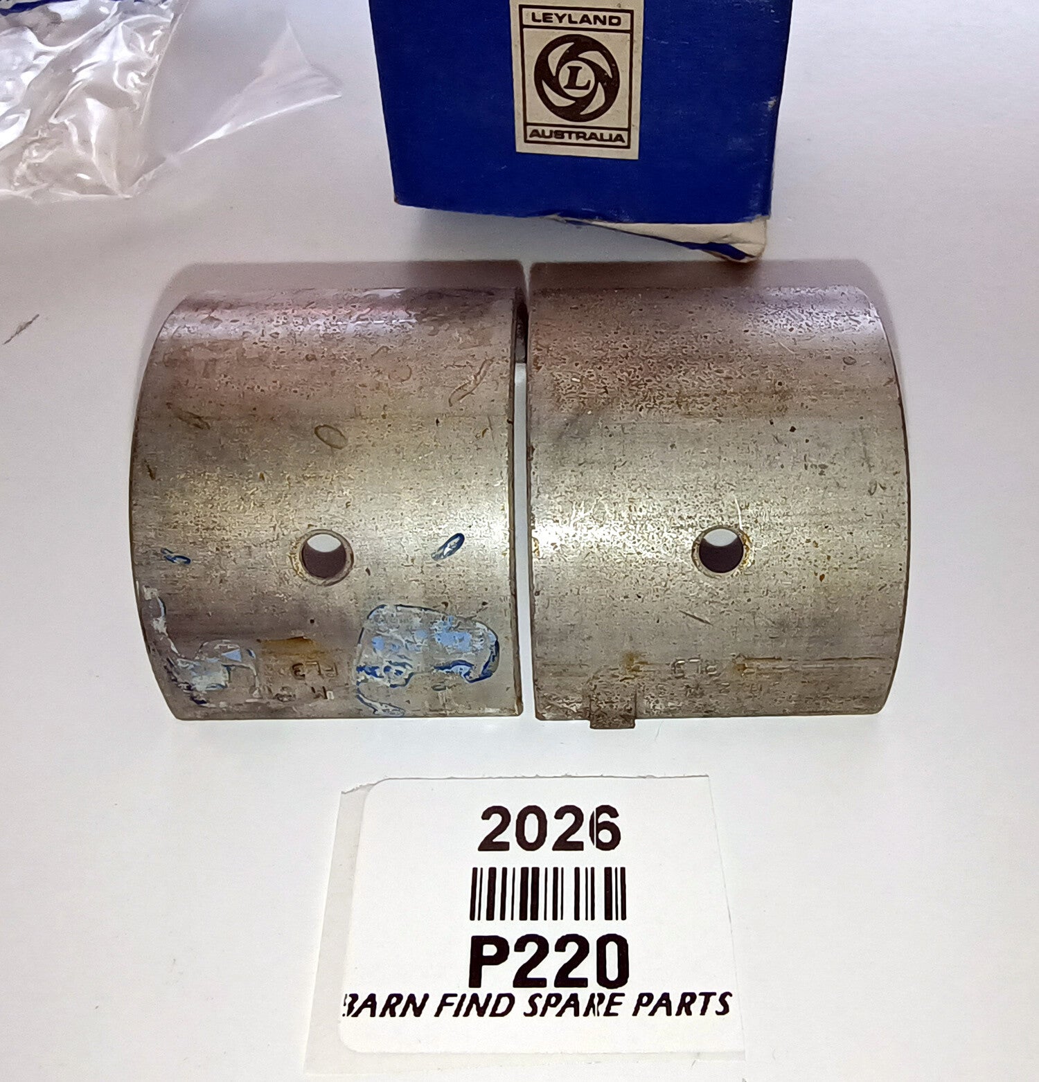 NOS Leyland Australia Bearing Pair P220 Stamped 3073 M ST RL32