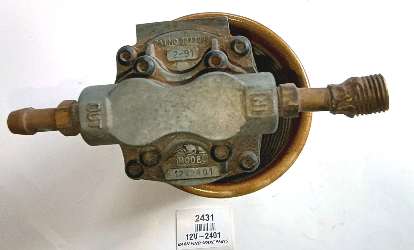 Original Vintage 12 VOLT ELECTRIC FUEL PUMP 12V-2401, Used Condition 2