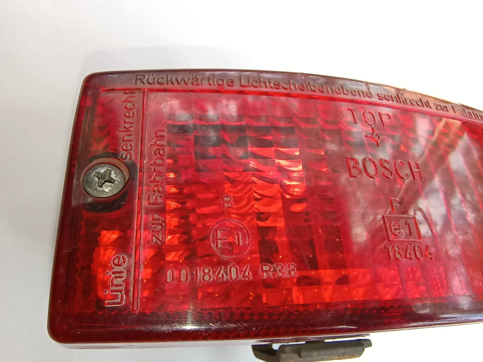 Original Ferrari F40 & 328 Bosch 0018404R38 red Fog Light - used 606700001