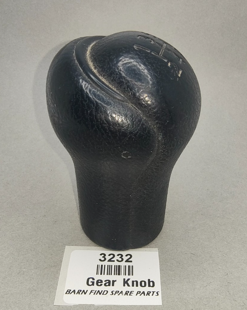 Original gear stick knob Toyota 5 speed black plastic used5