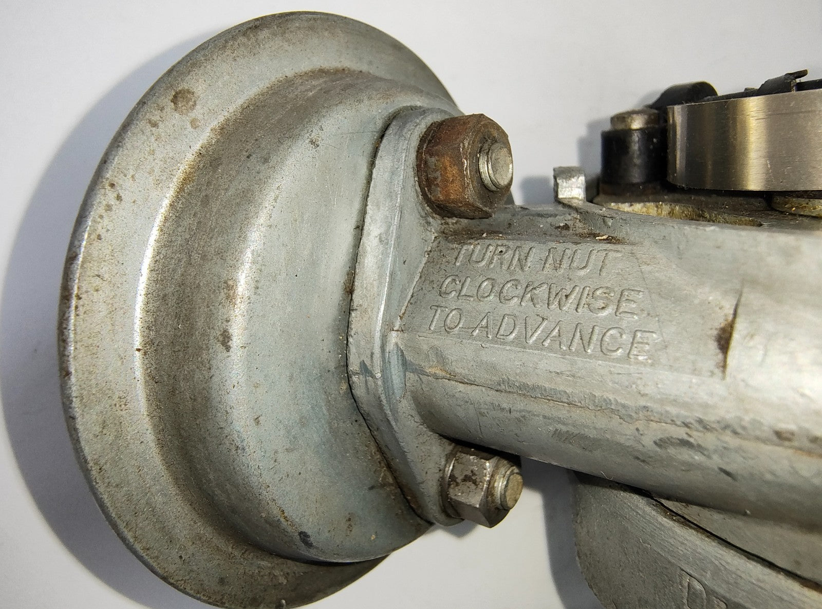 Lucas Original Used Distributor DVX6A 40200B, G97 Date Stamped 10 504