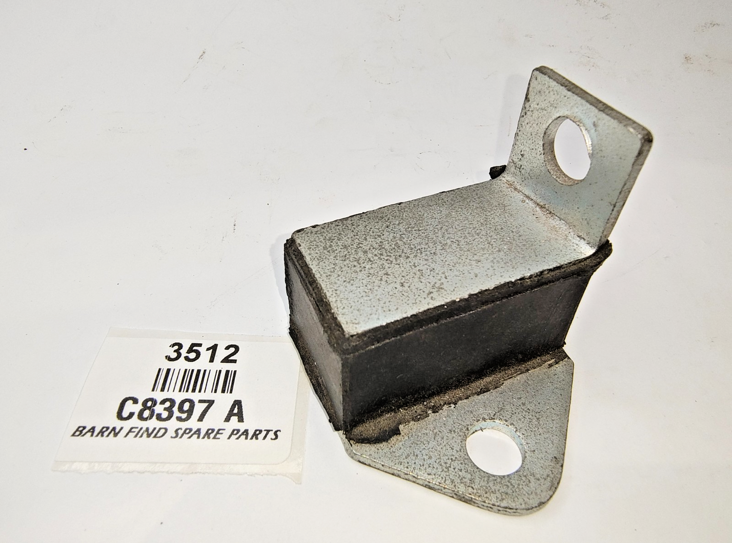 Exhaust mount New Old Stock C8397 A - ANGLED PLATE Suits various Jaguar & others0