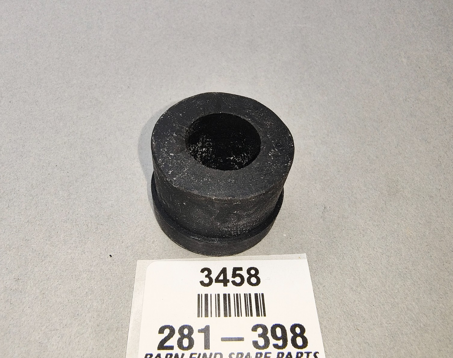 Lower Control Arm Rubber Bush New Old Stock 281-398 suits various MG2