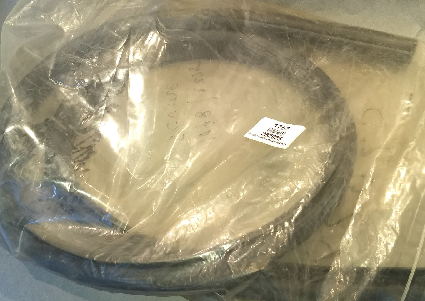MG Austin NOS Windshield to Body Seal 2820250