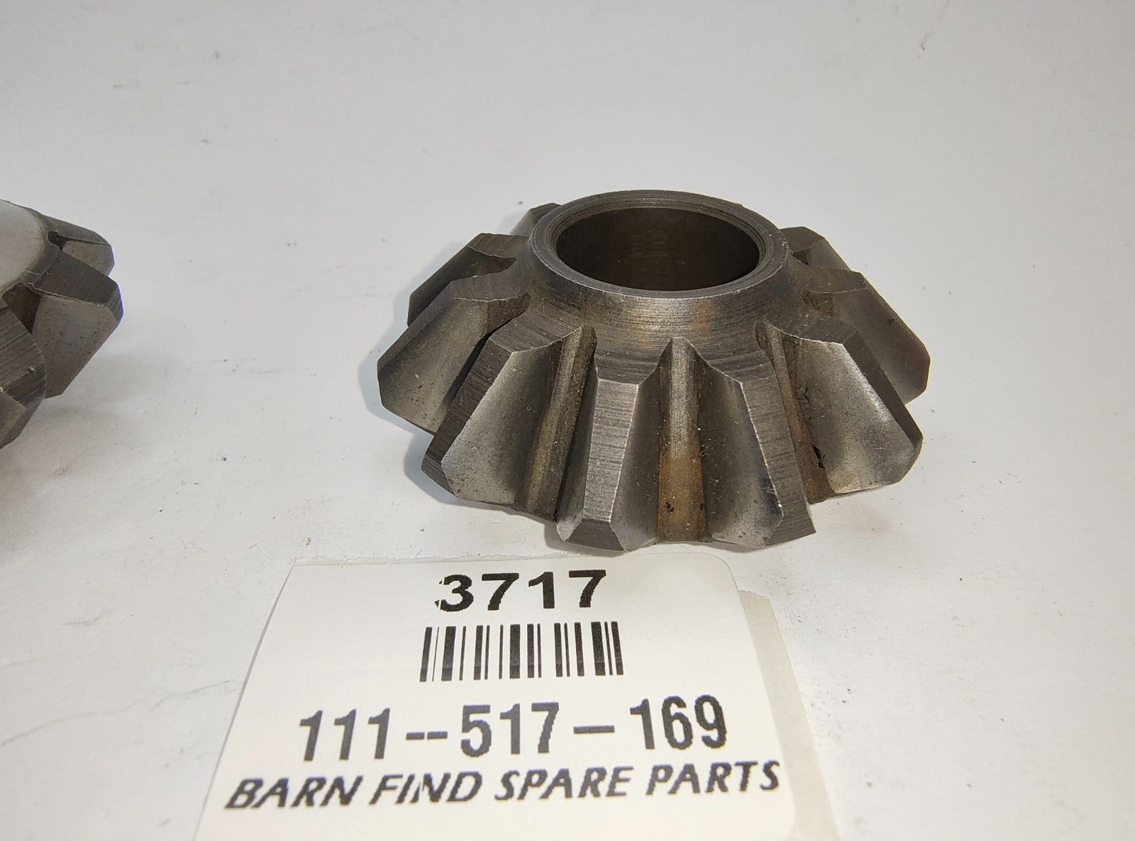Pinion gears (pair) 11 tooth very good condition or New Old Stock 111-517-1699