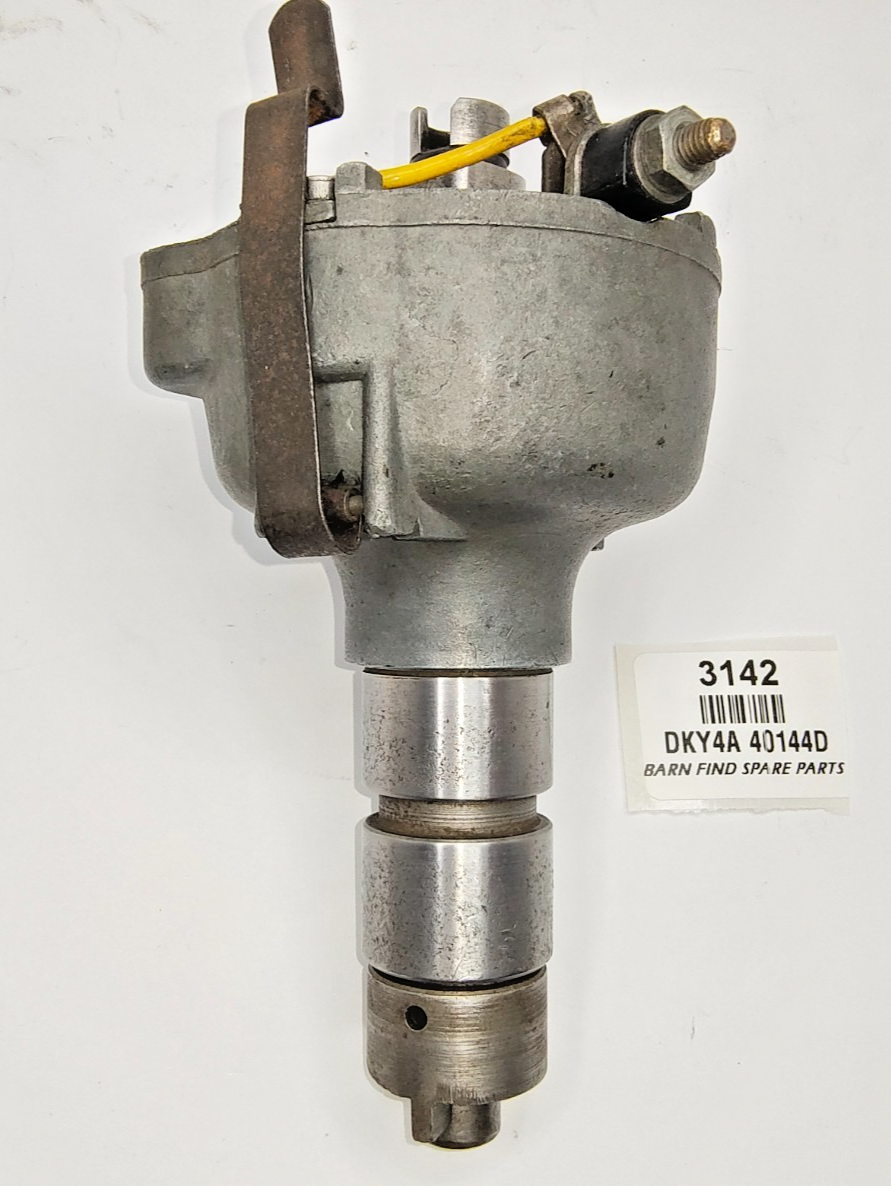 Original LUCAS used DISTRIBUTOR DKY4A 40144D V140 dated March 19493