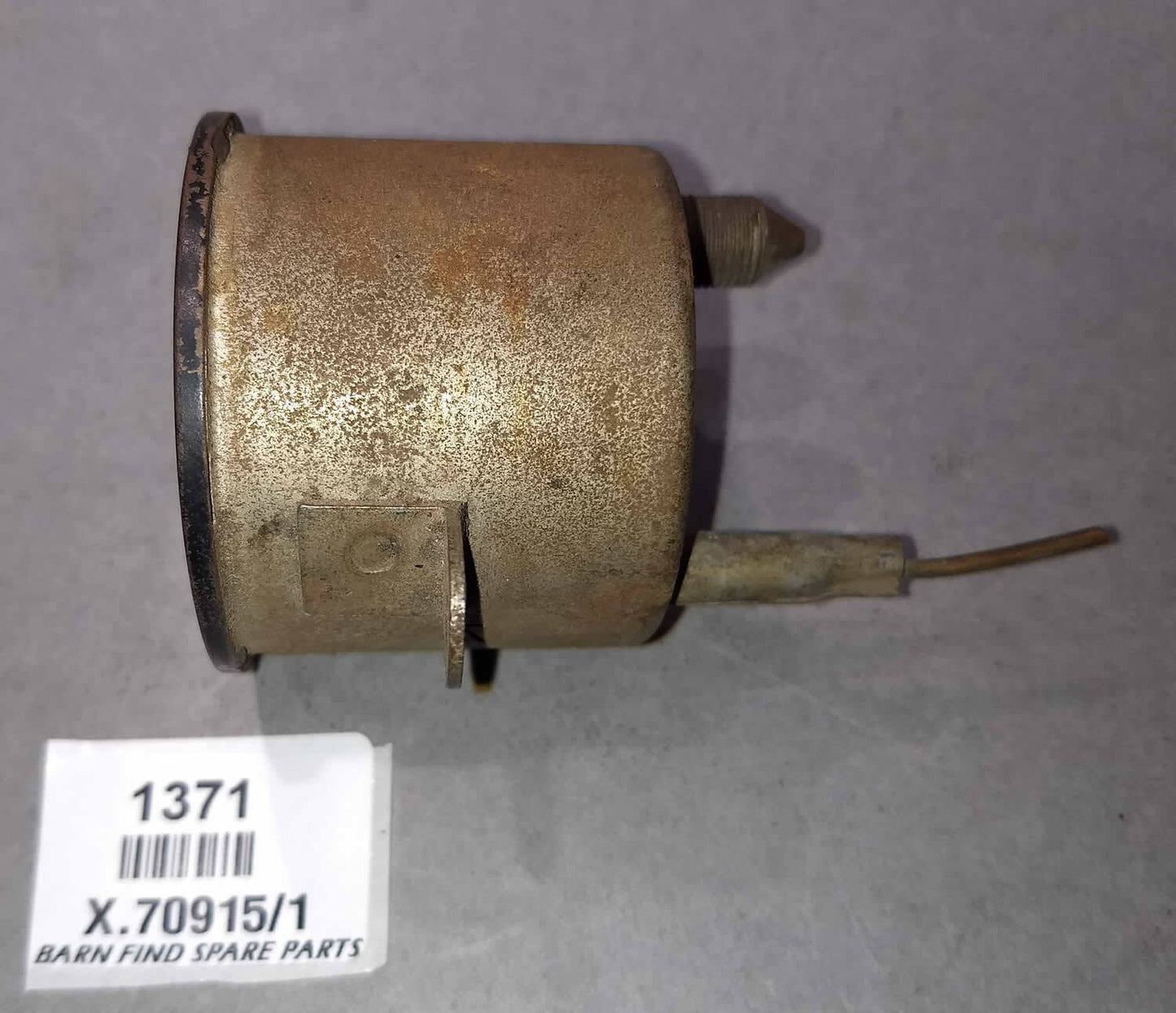 Smiths Original X.70915/1 Used Combined Oil Pressure and Water Temperature Gauge1