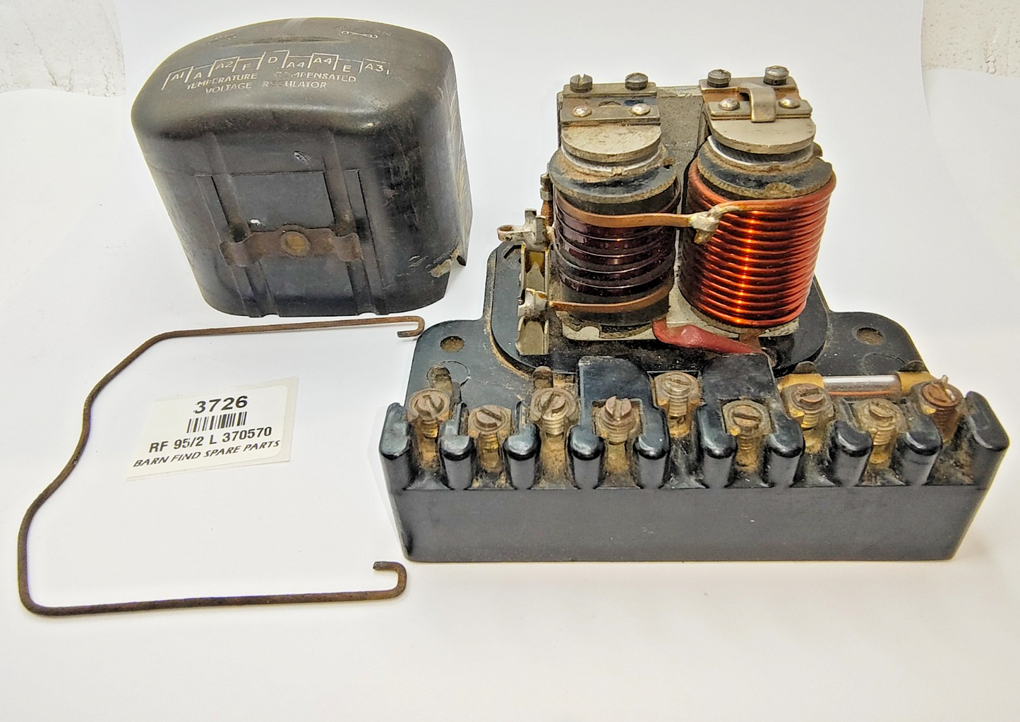ORIGINAL Used LUCAS RF95/2 L 12V Voltage Regulator 370570 Date Stamped 11 488