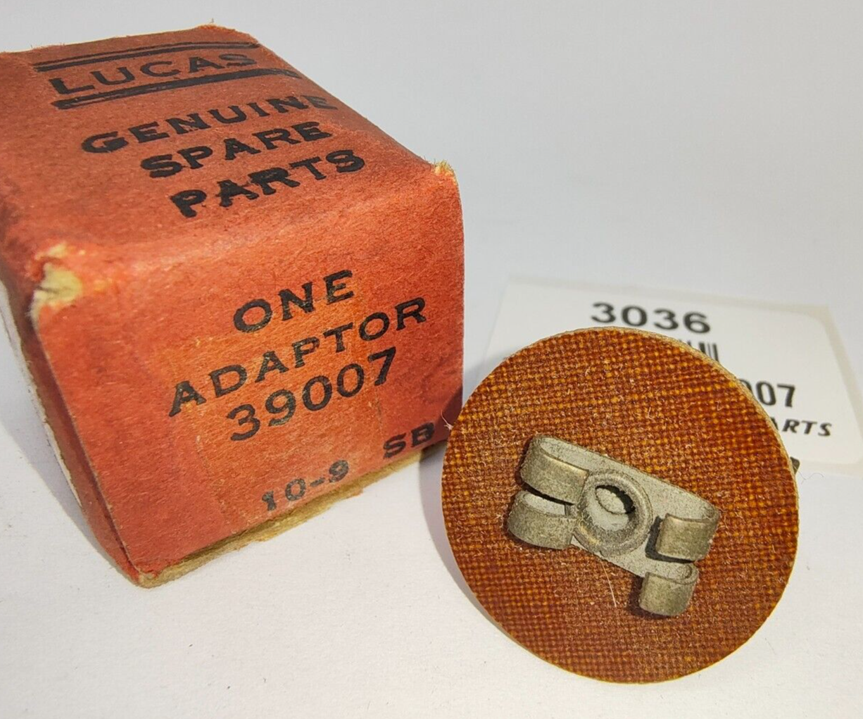 Original Lucas New Old Stock boxed single wire bulb holder adaptor 39007 142-7002
