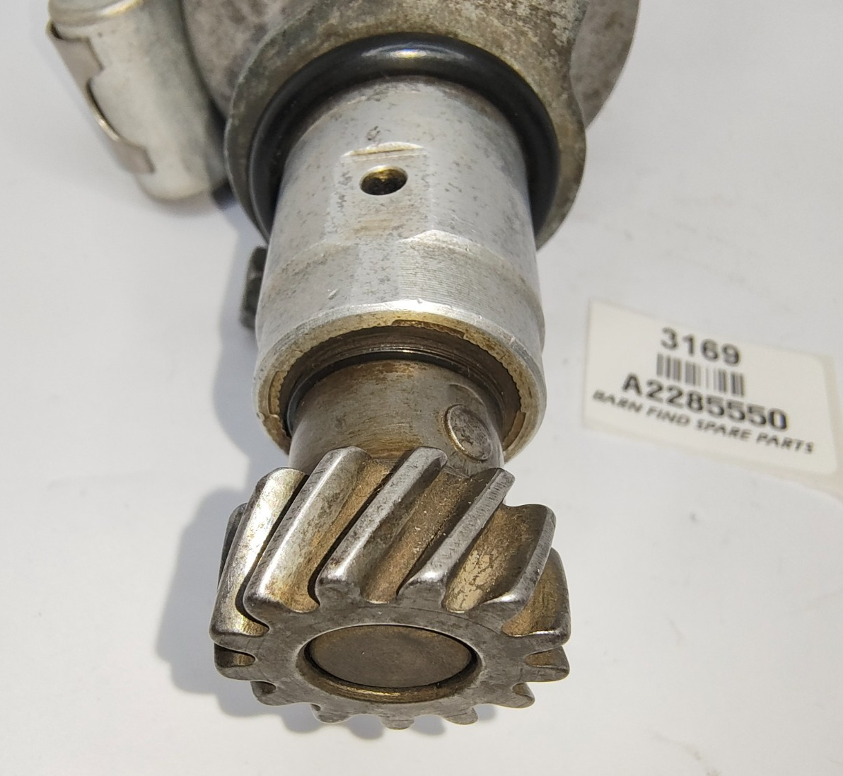 BOSCH Original Used distributor A2285550  U- ZV/JCU 6RI 0 suits slant 6 engine5