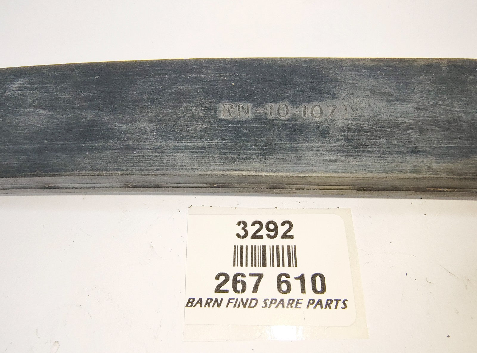Rubber axle/differential check or rebound strap, 267 610 AHH5081  New Old Stock1