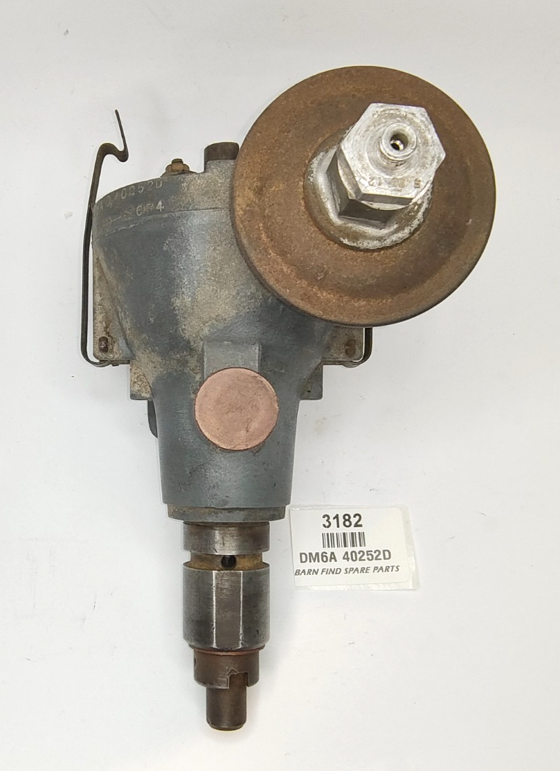 Lucas Original Used Distributor DM6A 40252D  Dated 6 54 Suits various 6 cylinder1
